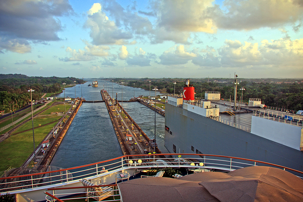 Presentation: “Cruising the Panama Canal” by Adele Wagner