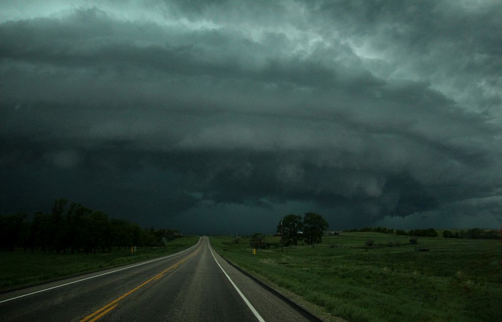 Beginner’s Guide to Storm Chasing